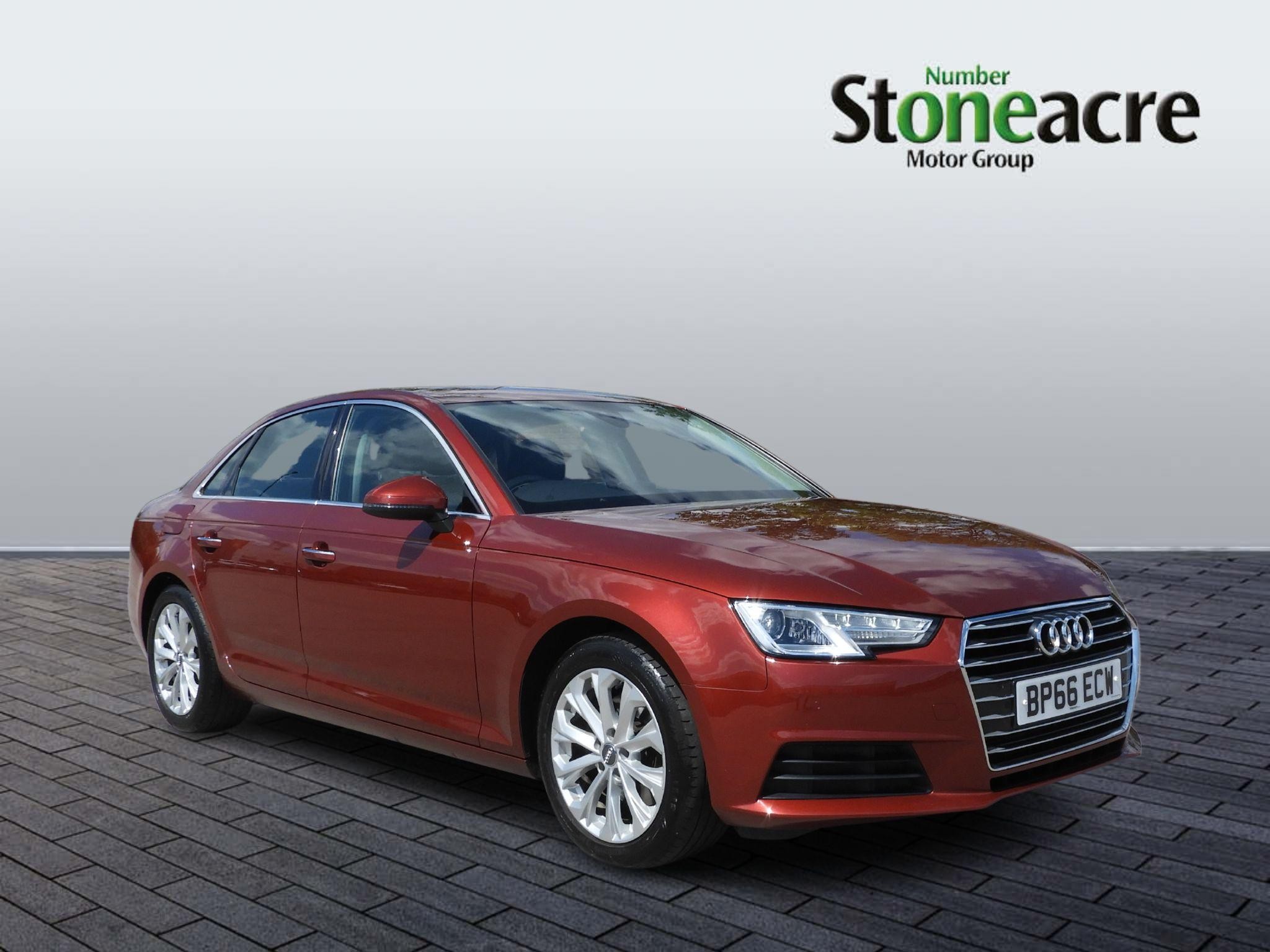 Main listing image - Audi A4