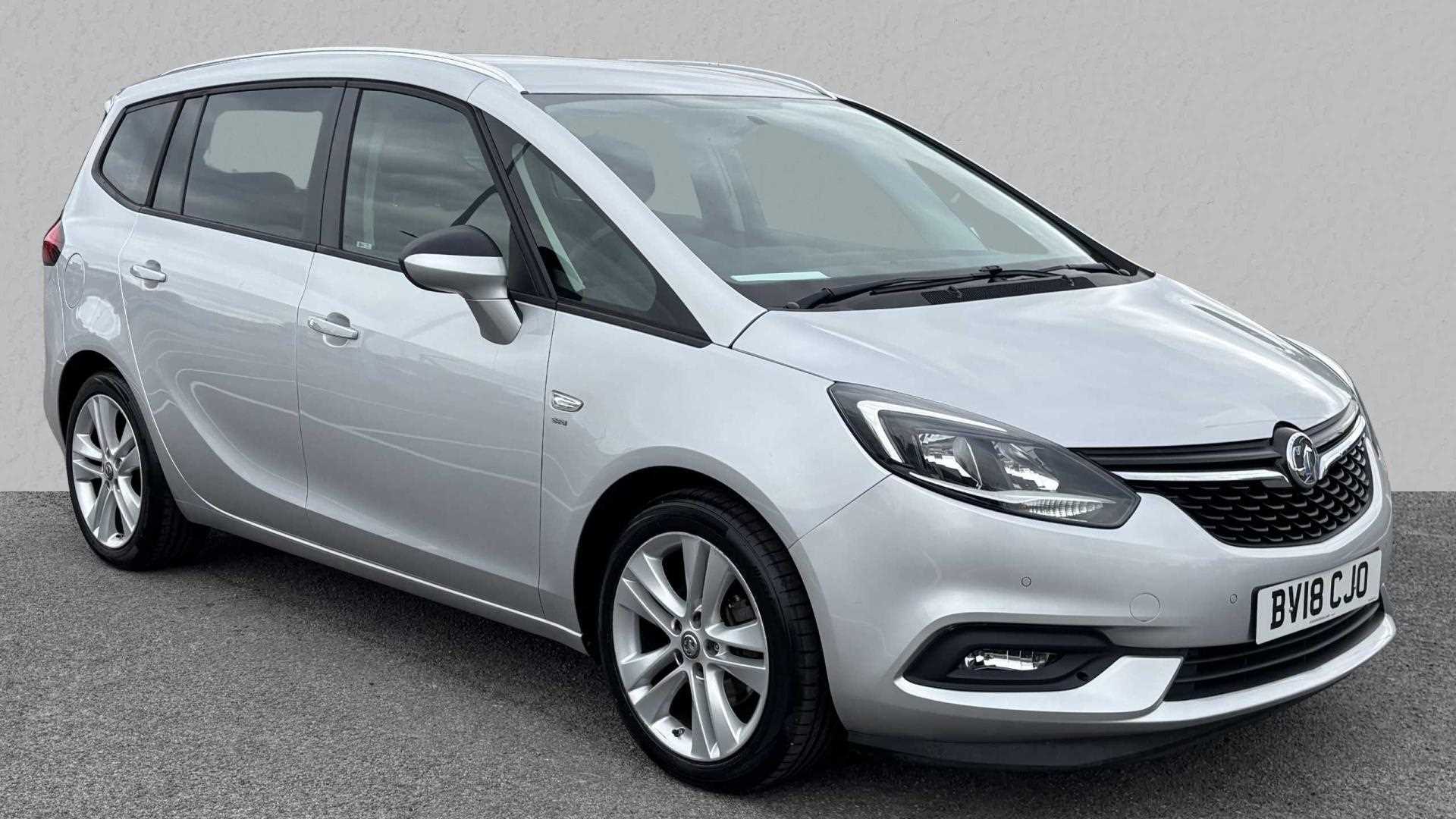 Main listing image - Vauxhall Zafira