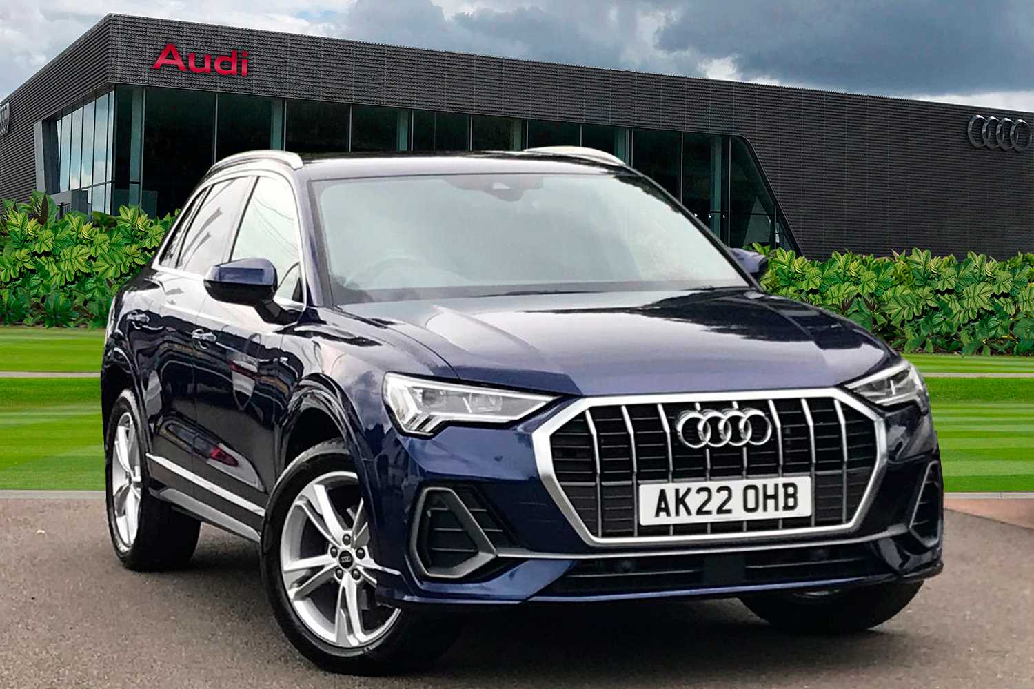 Main listing image - Audi Q3