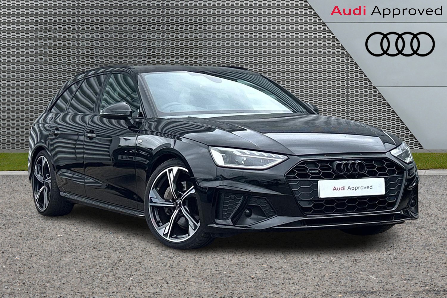 Main listing image - Audi A4 Avant
