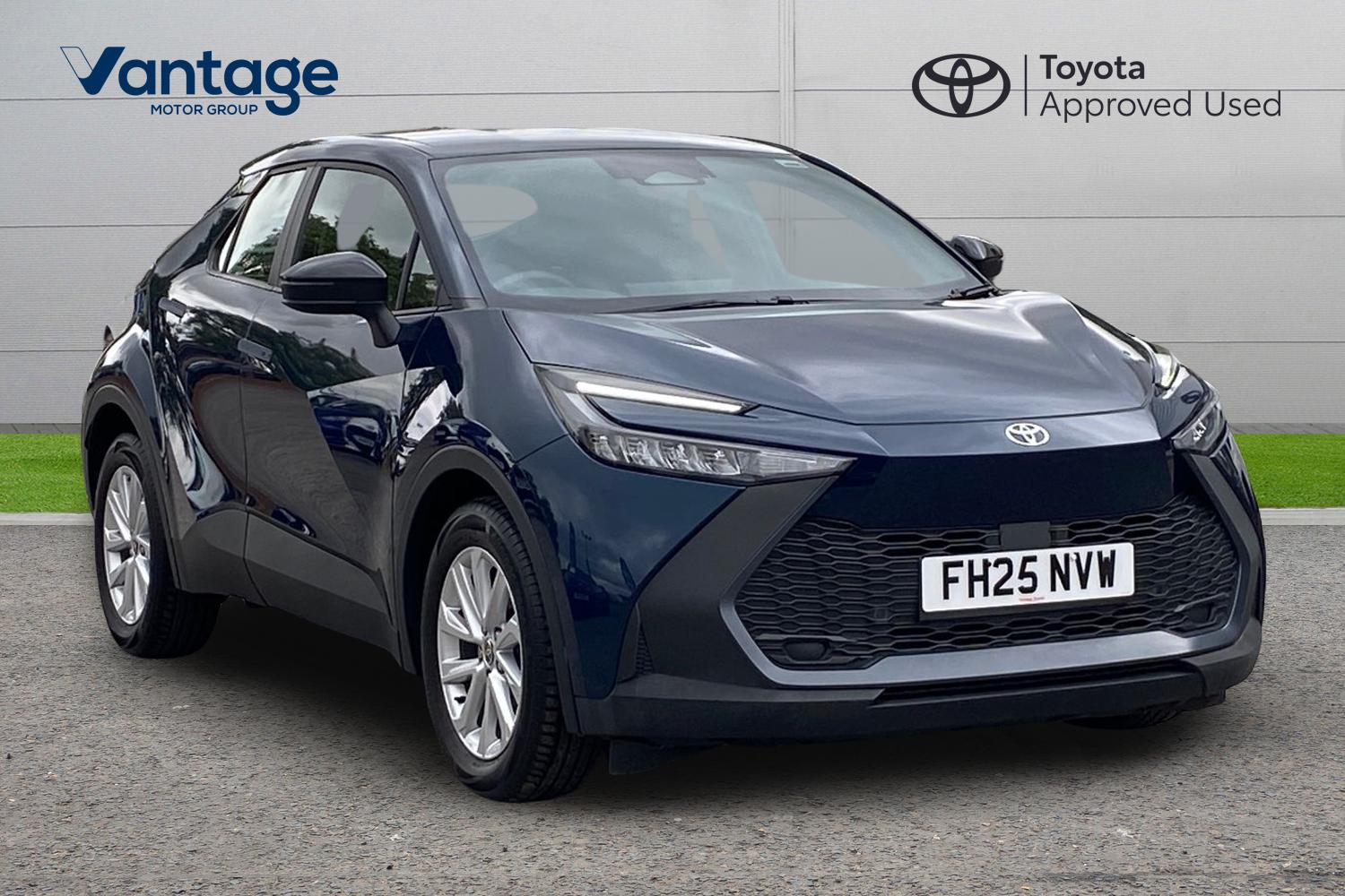 Main listing image - Toyota C-HR