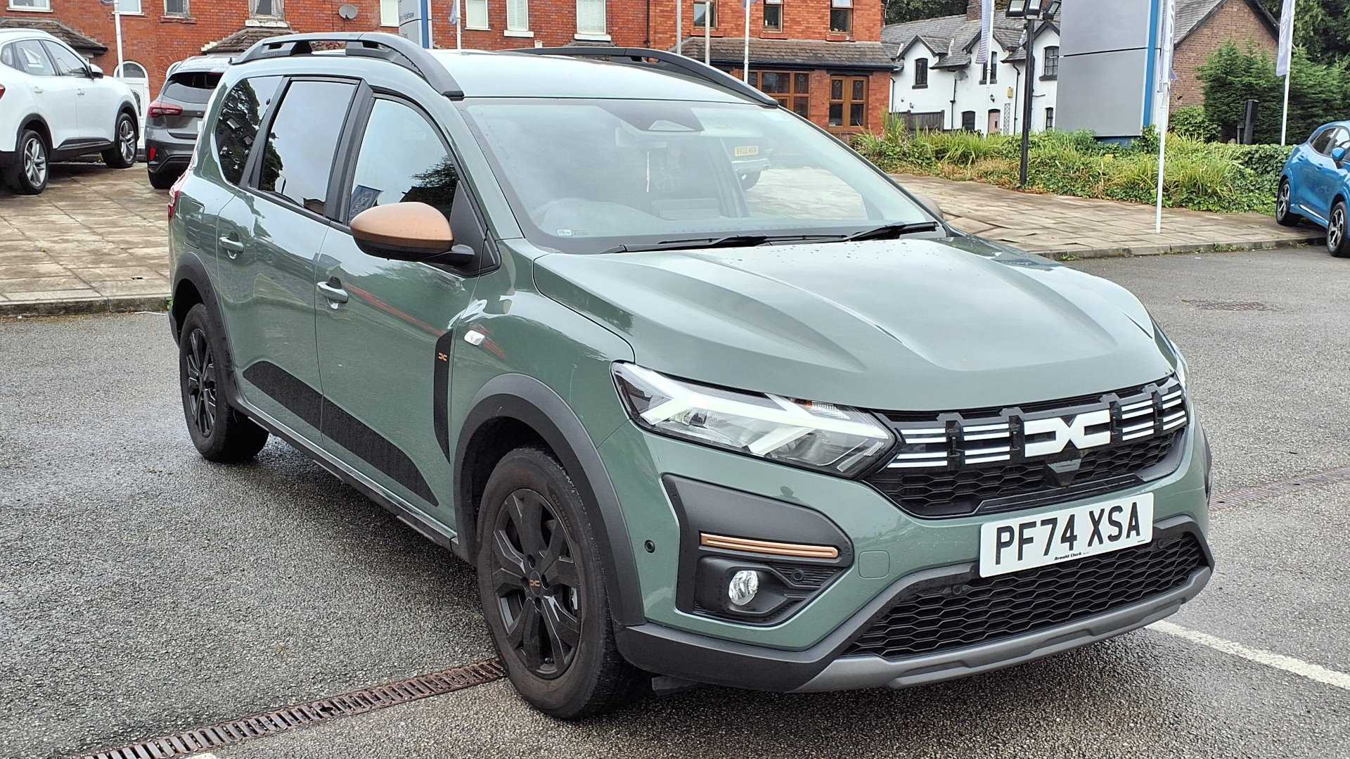 Main listing image - Dacia Jogger