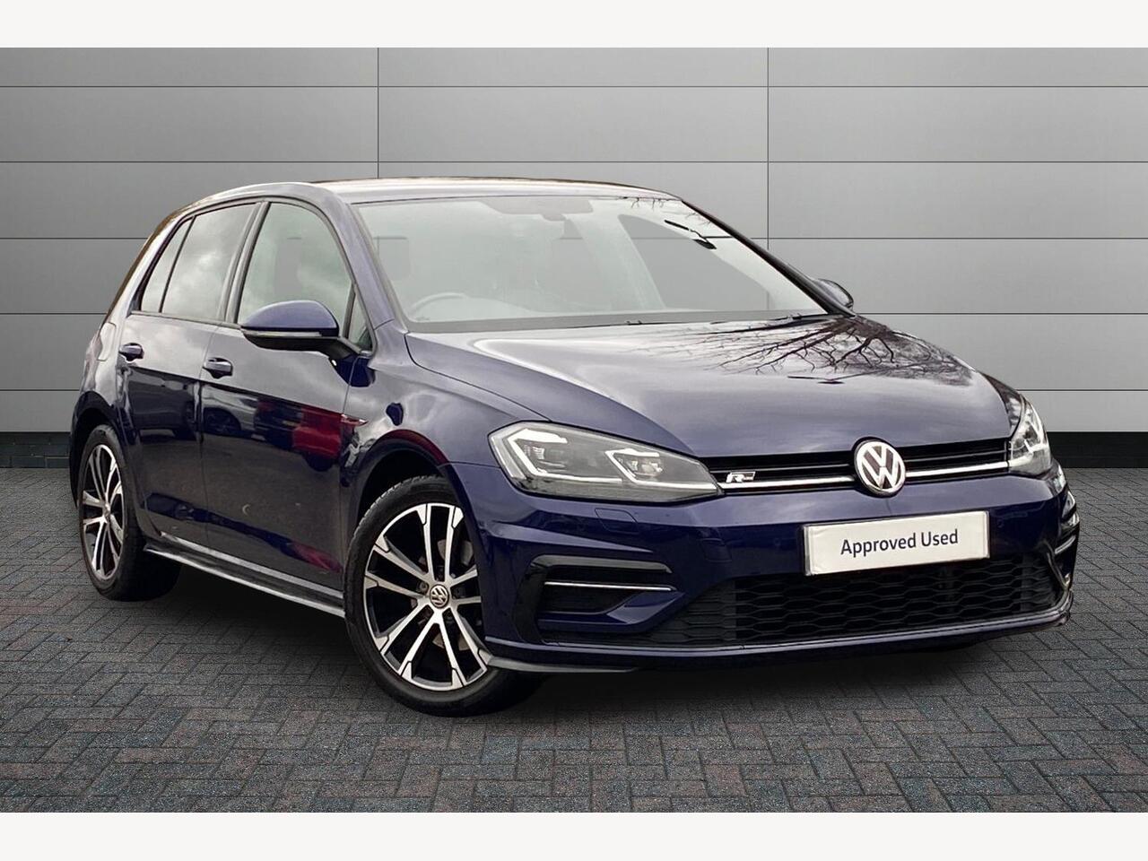Main listing image - Volkswagen Golf