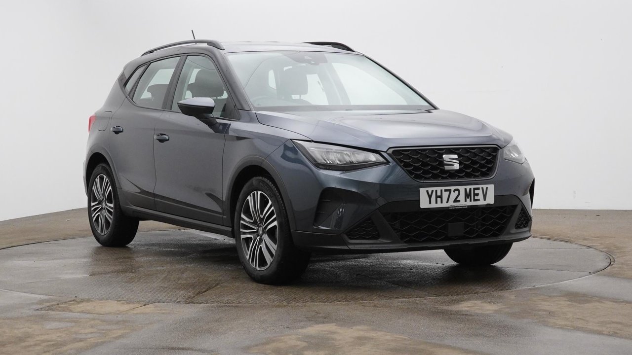 Main listing image - SEAT Arona