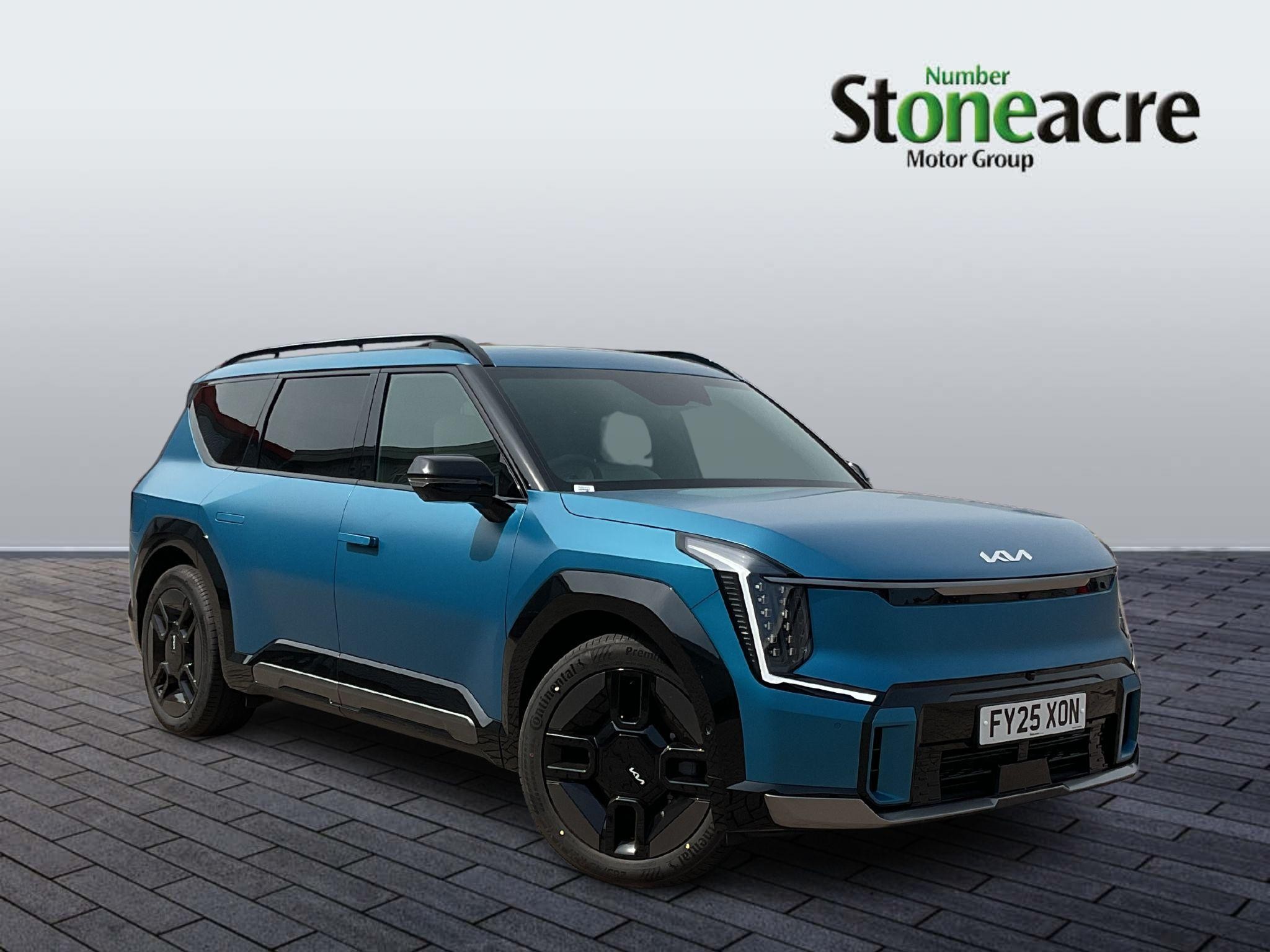 Main listing image - Kia EV9