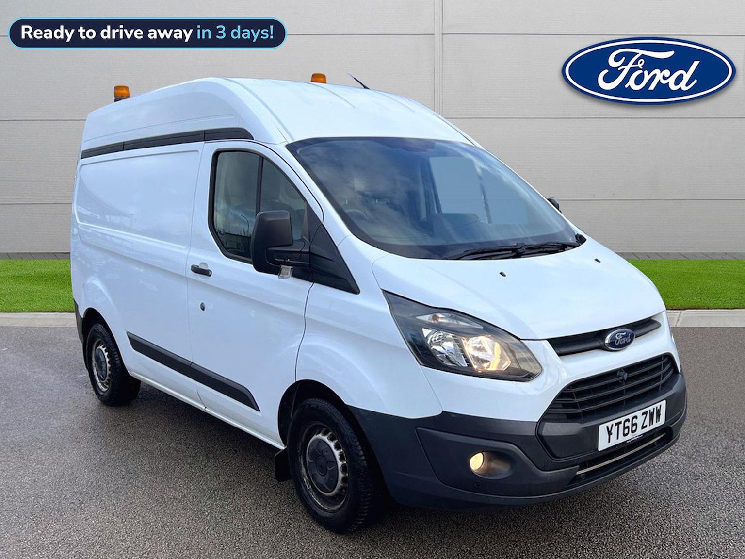 Main listing image - Ford Transit Custom