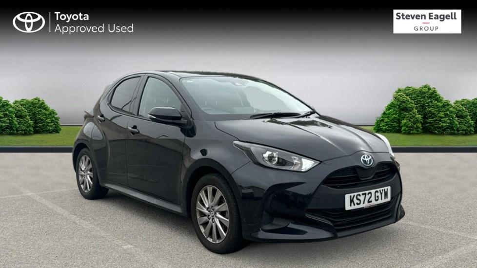 Main listing image - Toyota Yaris