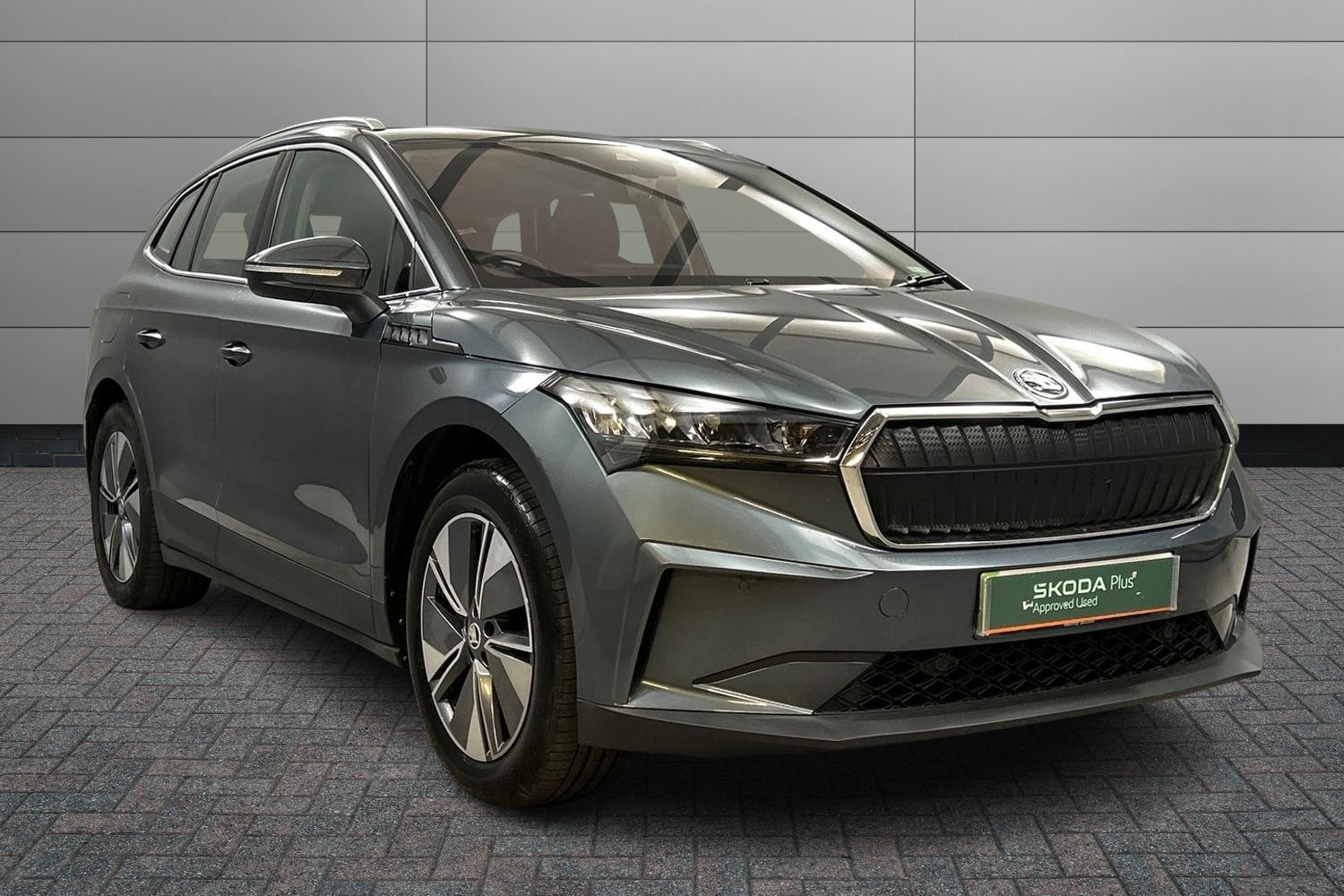 Main listing image - Skoda Enyaq