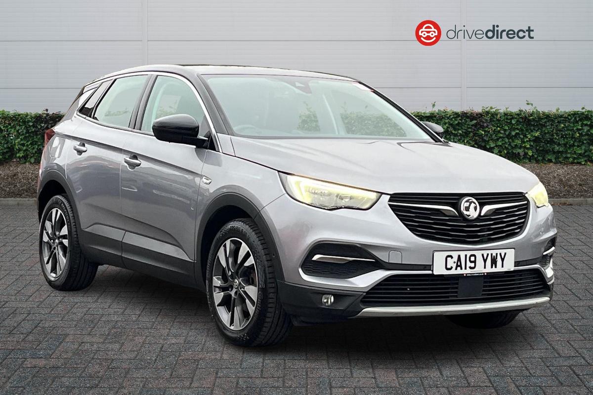 Main listing image - Vauxhall Grandland X