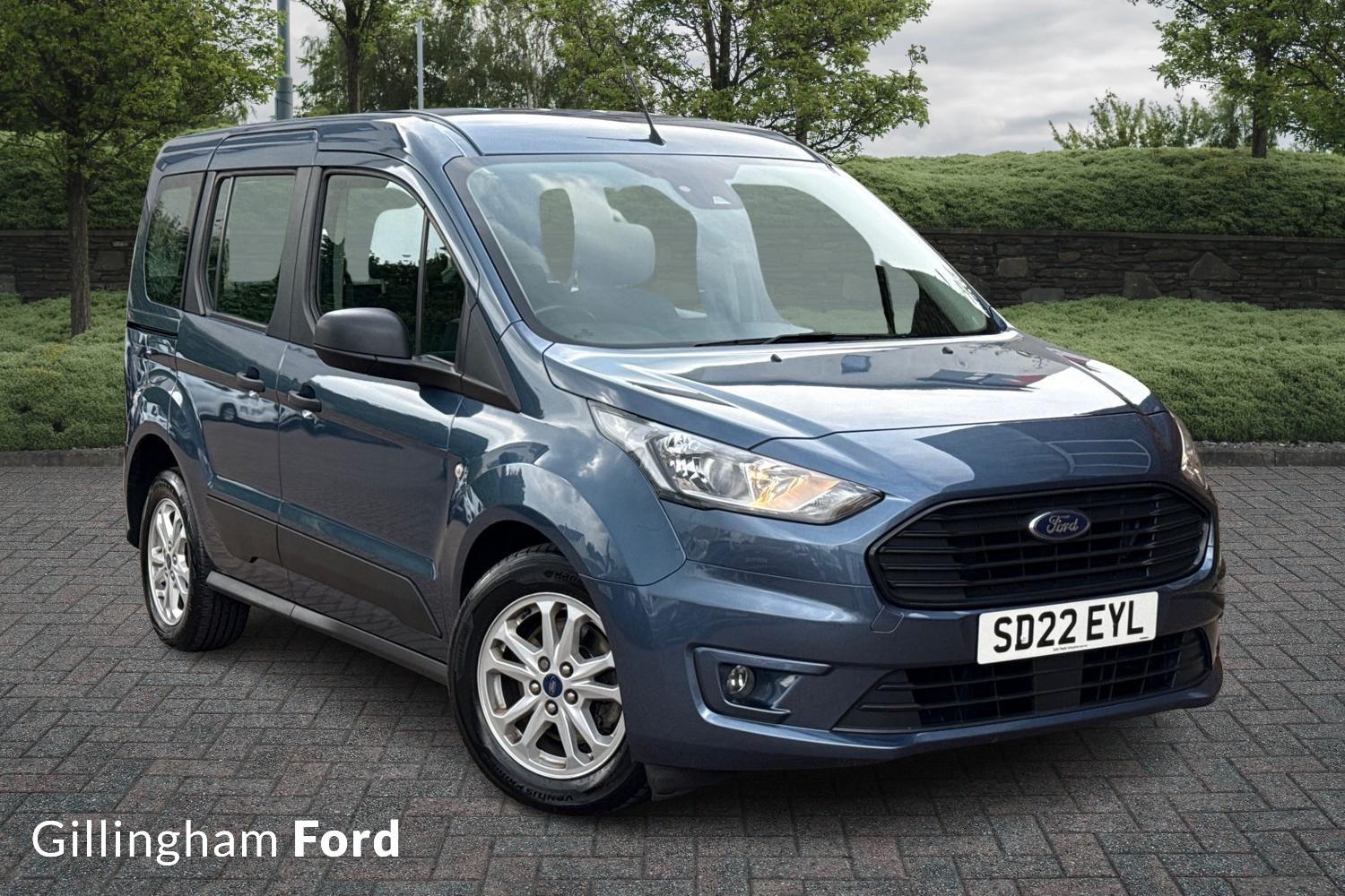 Main listing image - Ford Tourneo Connect