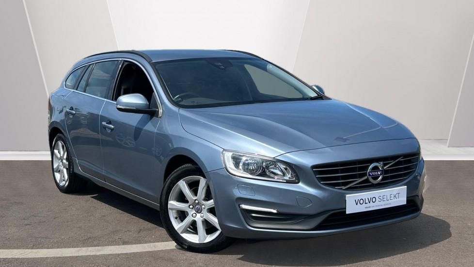Main listing image - Volvo V60