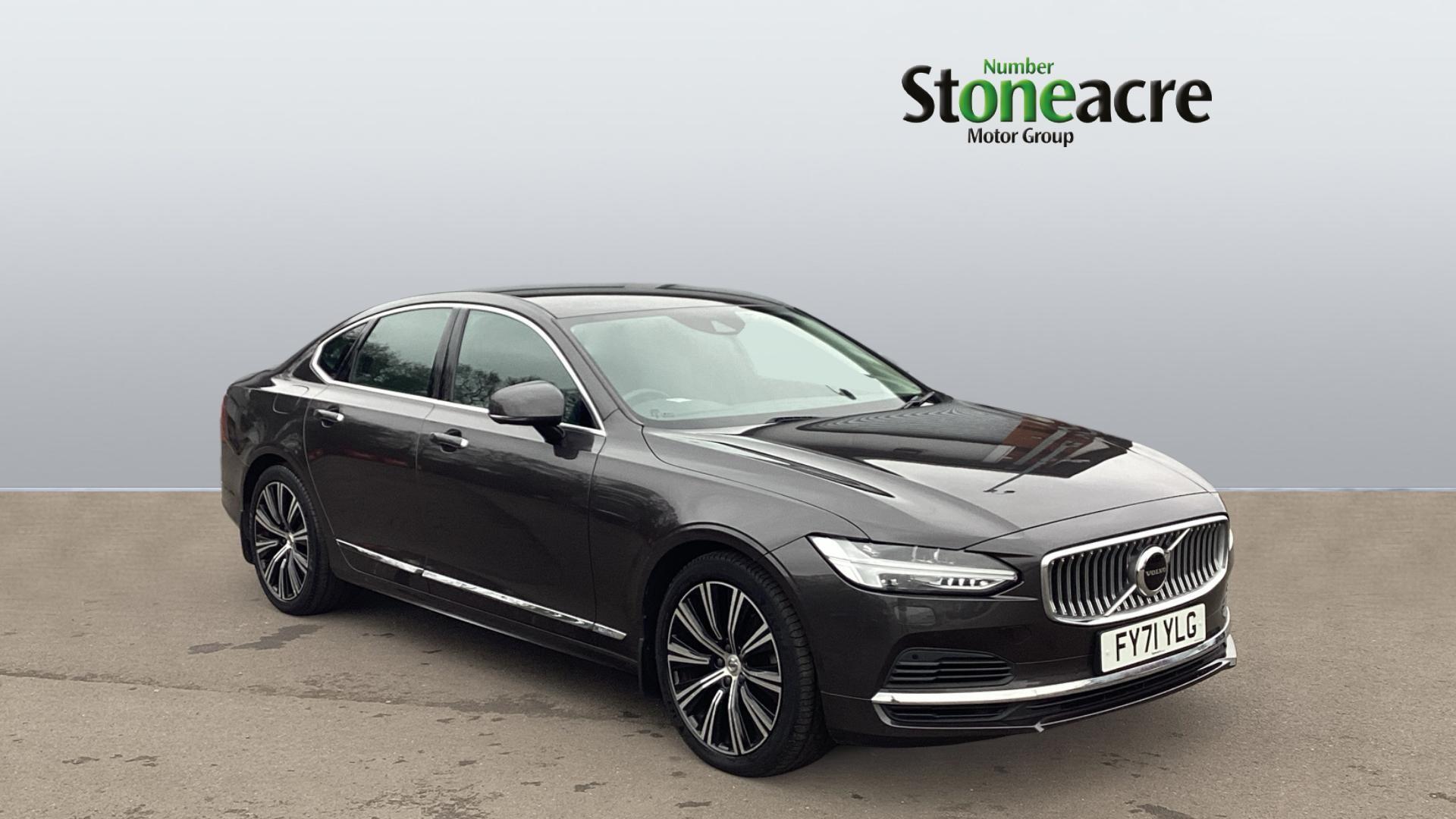 Main listing image - Volvo S90