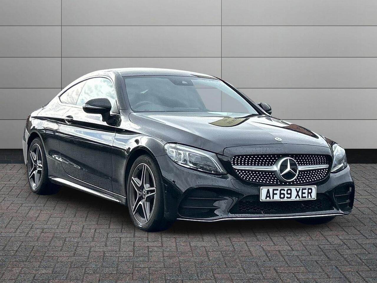 Main listing image - Mercedes-Benz C-Class