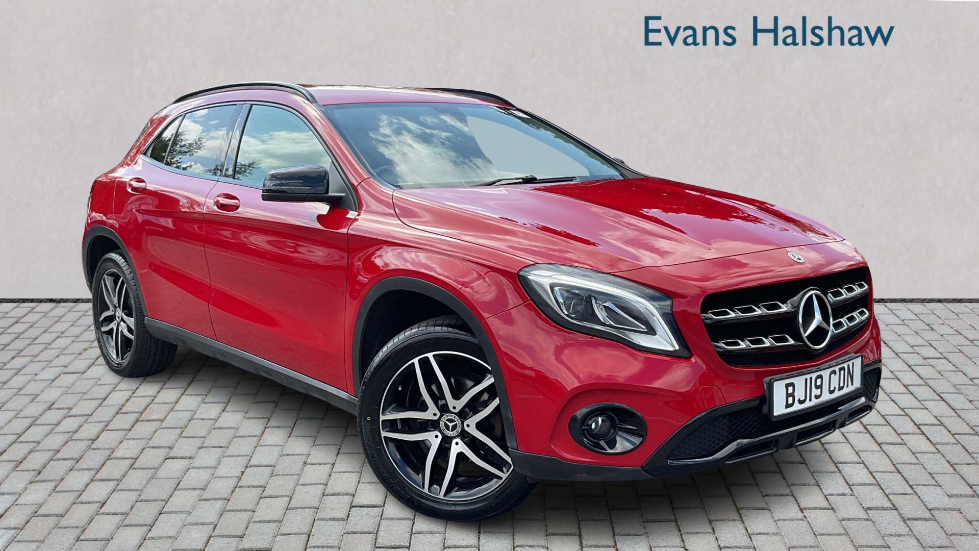 Main listing image - Mercedes-Benz GLA