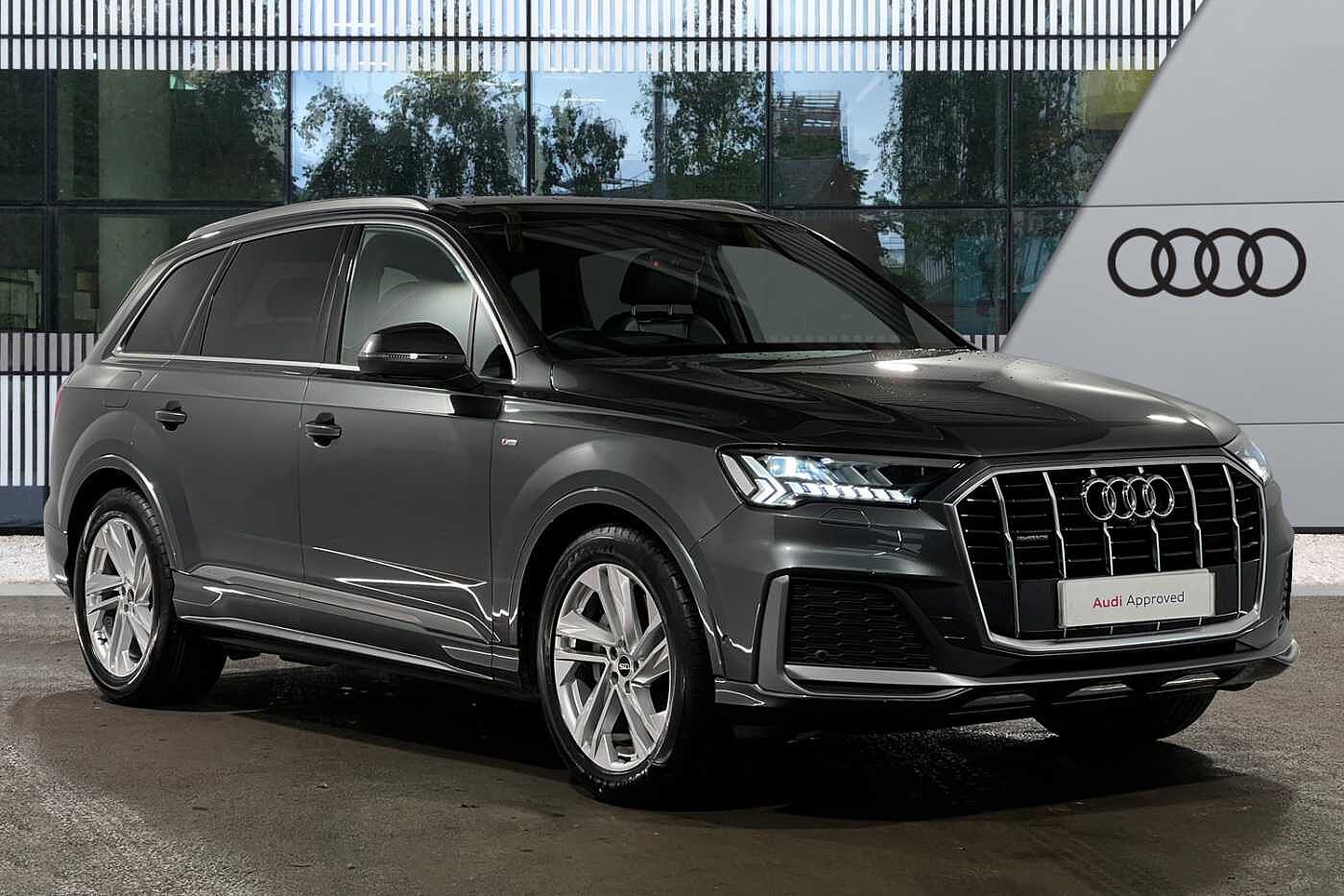 Main listing image - Audi Q7