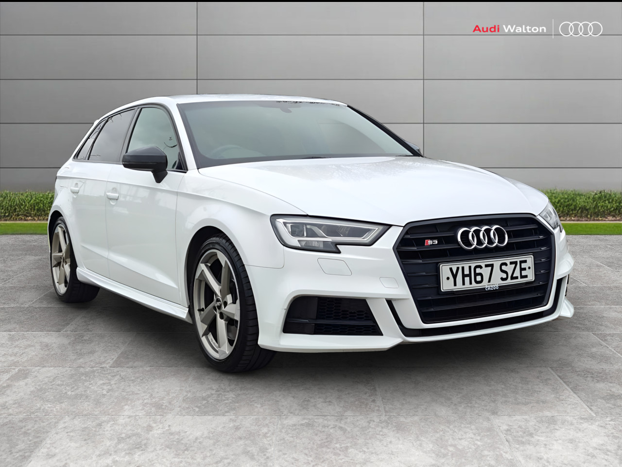 Main listing image - Audi S3