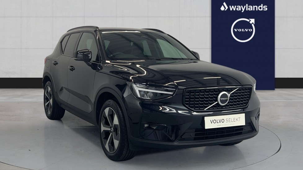 Main listing image - Volvo XC40