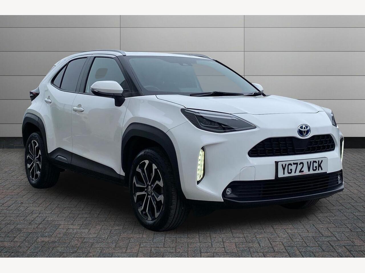 Main listing image - Toyota Yaris Cross