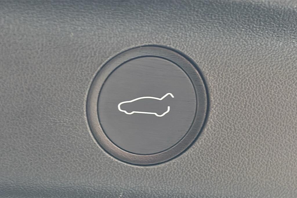 Main listing image - Tesla Model Y