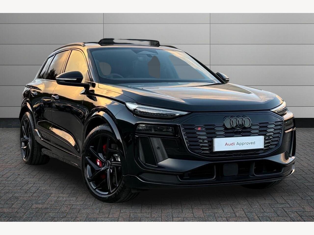 Main listing image - Audi Q6