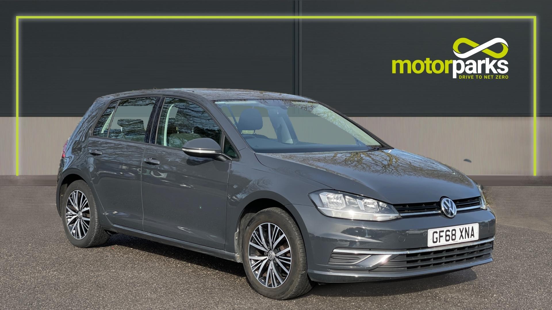 Main listing image - Volkswagen Golf