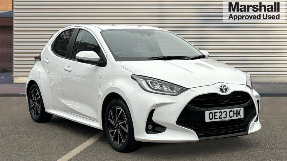 Main listing image - Toyota Yaris