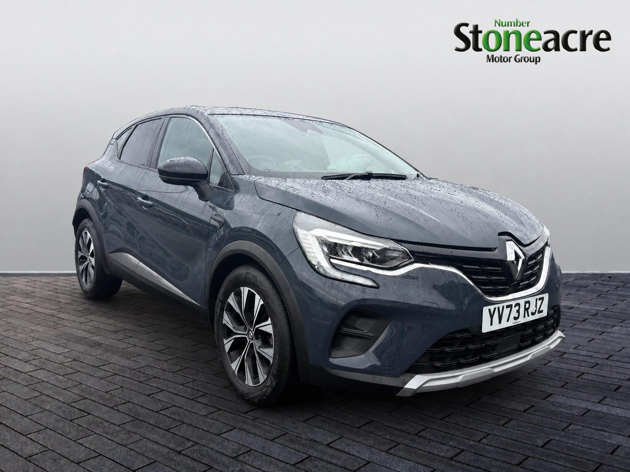 Main listing image - Renault Captur