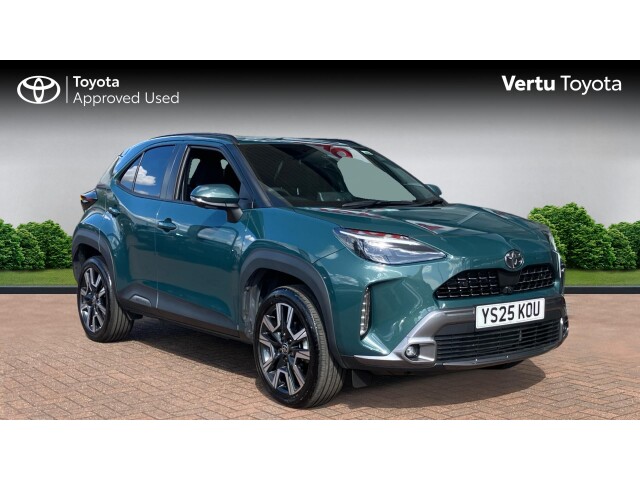 Main listing image - Toyota Yaris Cross