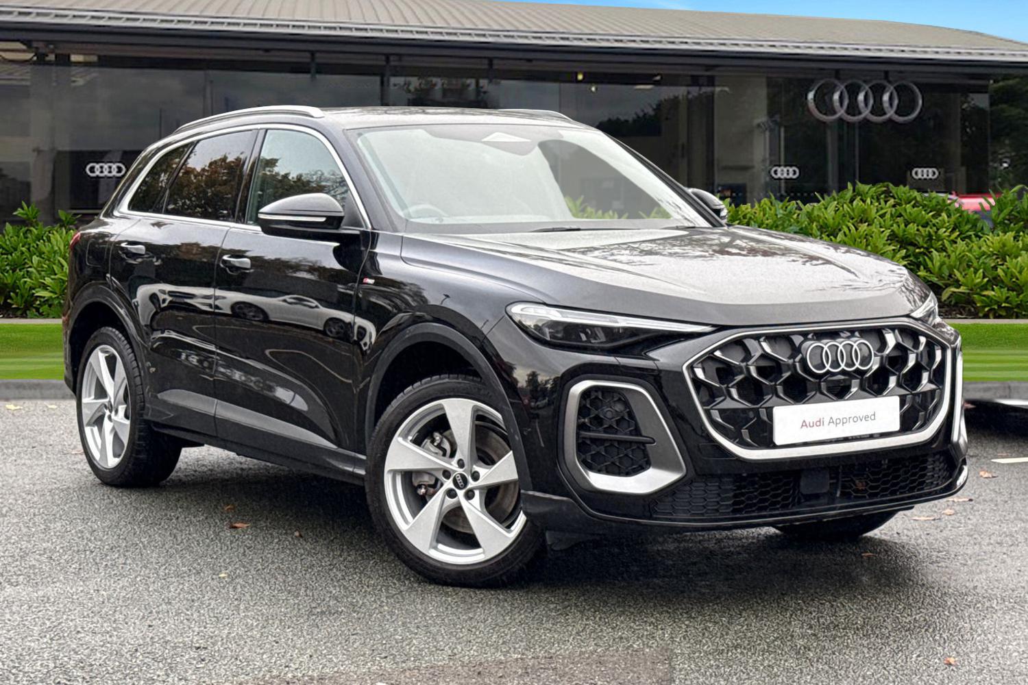 Main listing image - Audi Q5