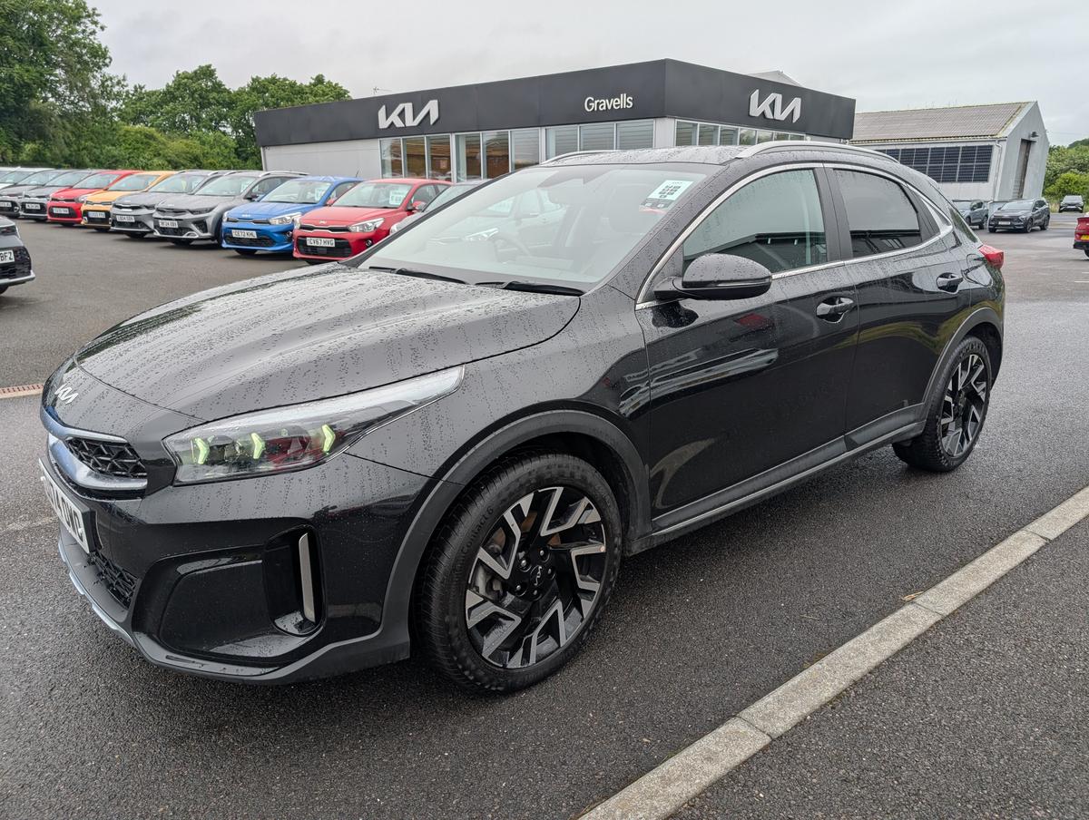 Main listing image - Kia XCeed