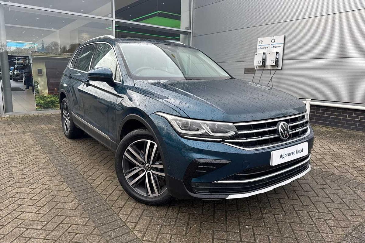 Main listing image - Volkswagen Tiguan