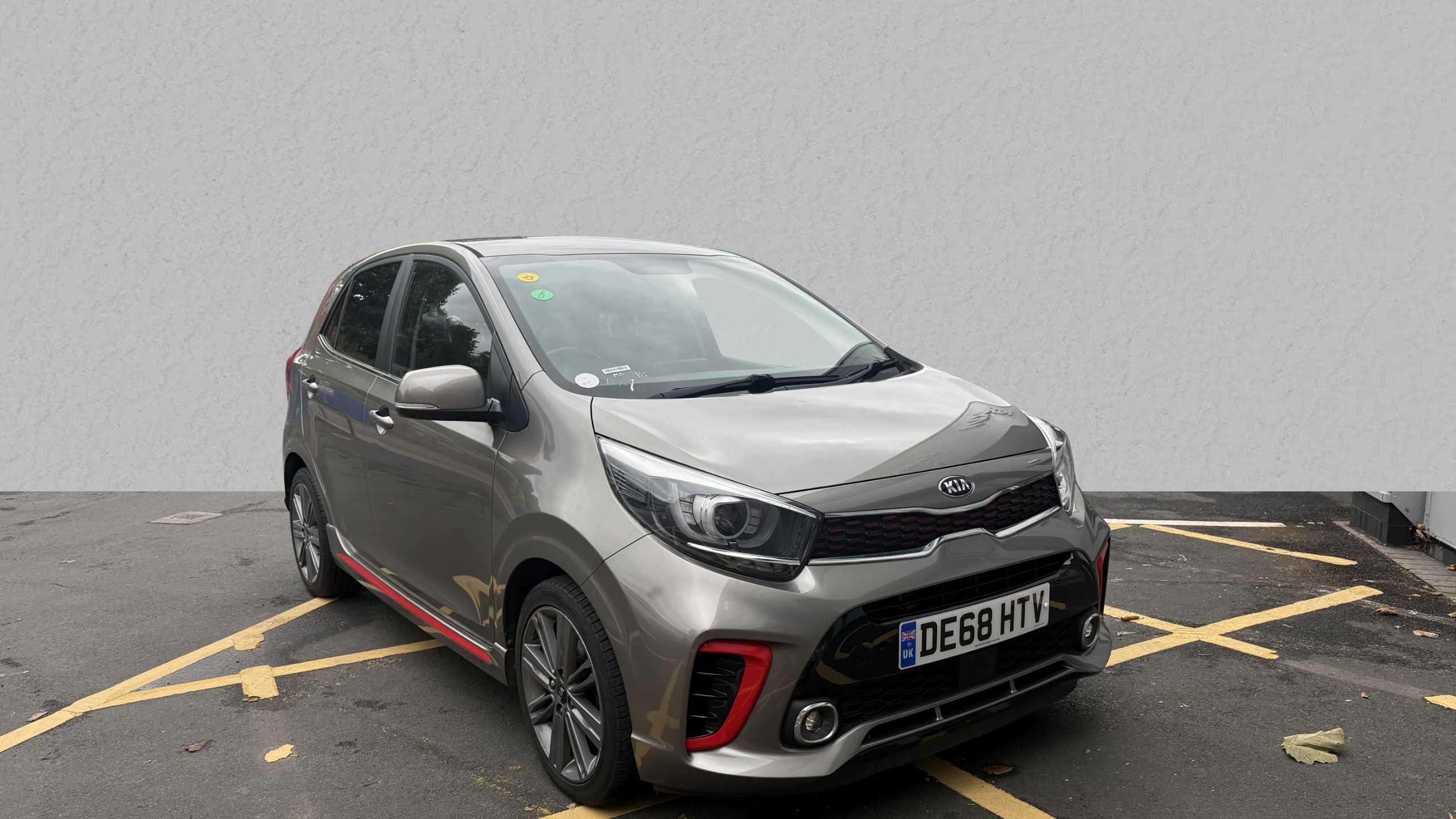 Main listing image - Kia Picanto