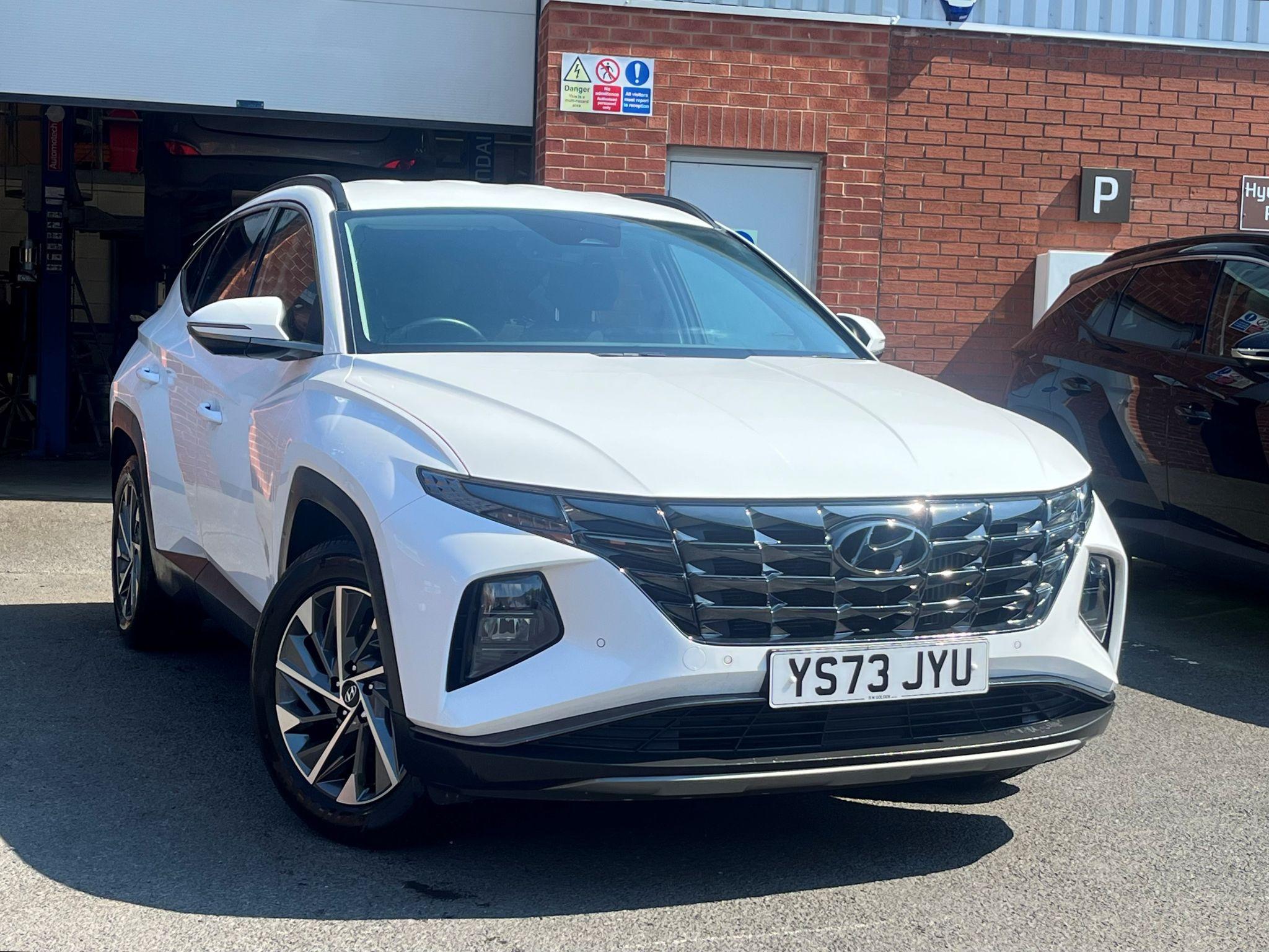 Main listing image - Hyundai Tucson
