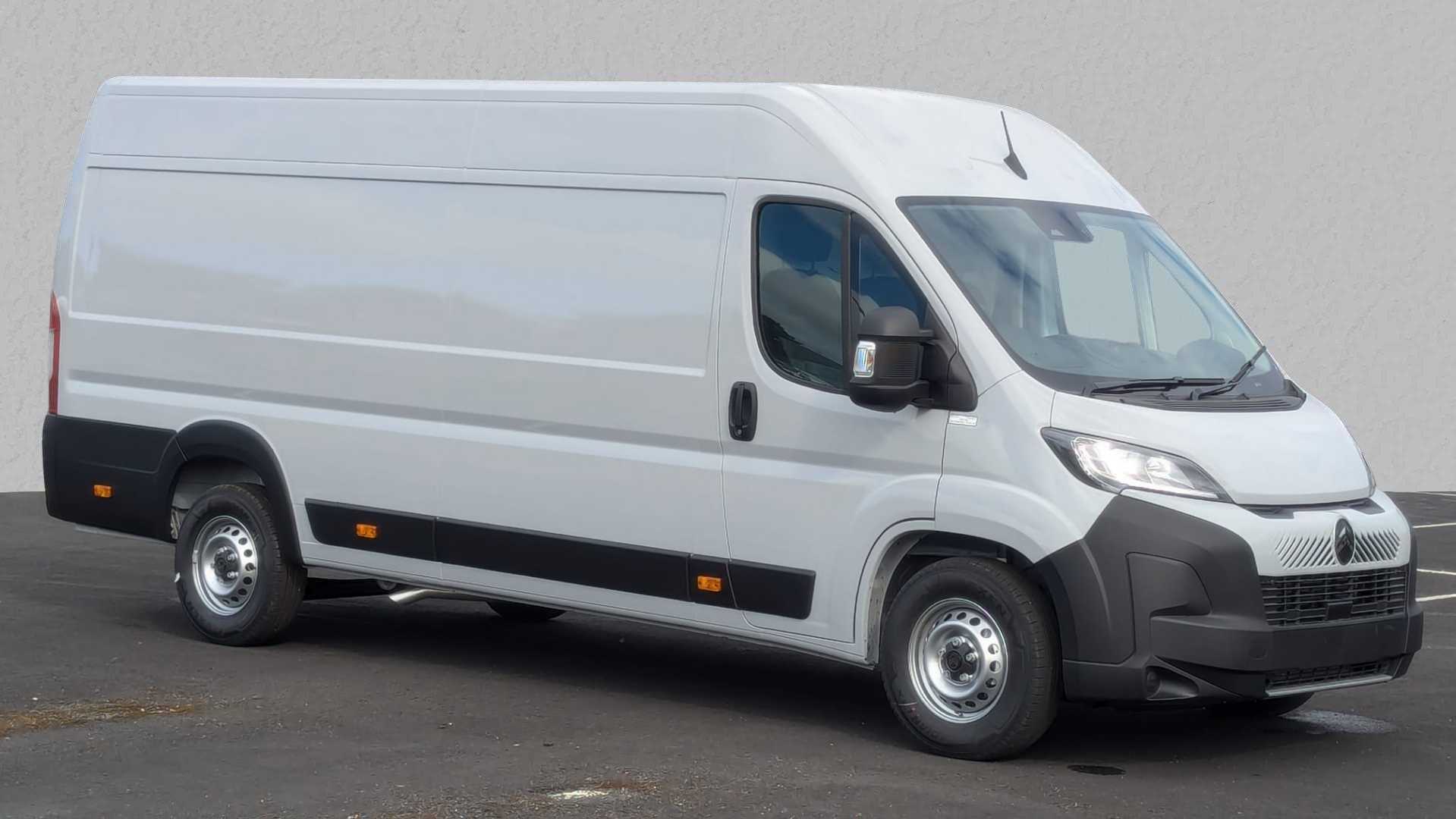 Main listing image - Citroen Relay