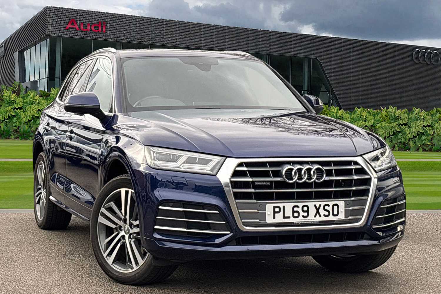 Main listing image - Audi Q5