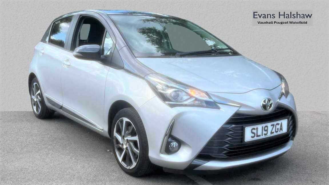 Main listing image - Toyota Yaris