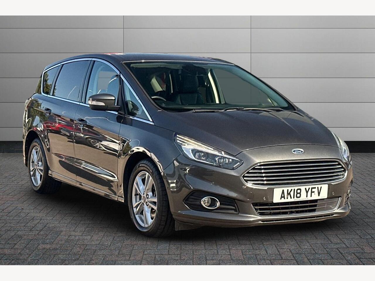 Main listing image - Ford S-MAX