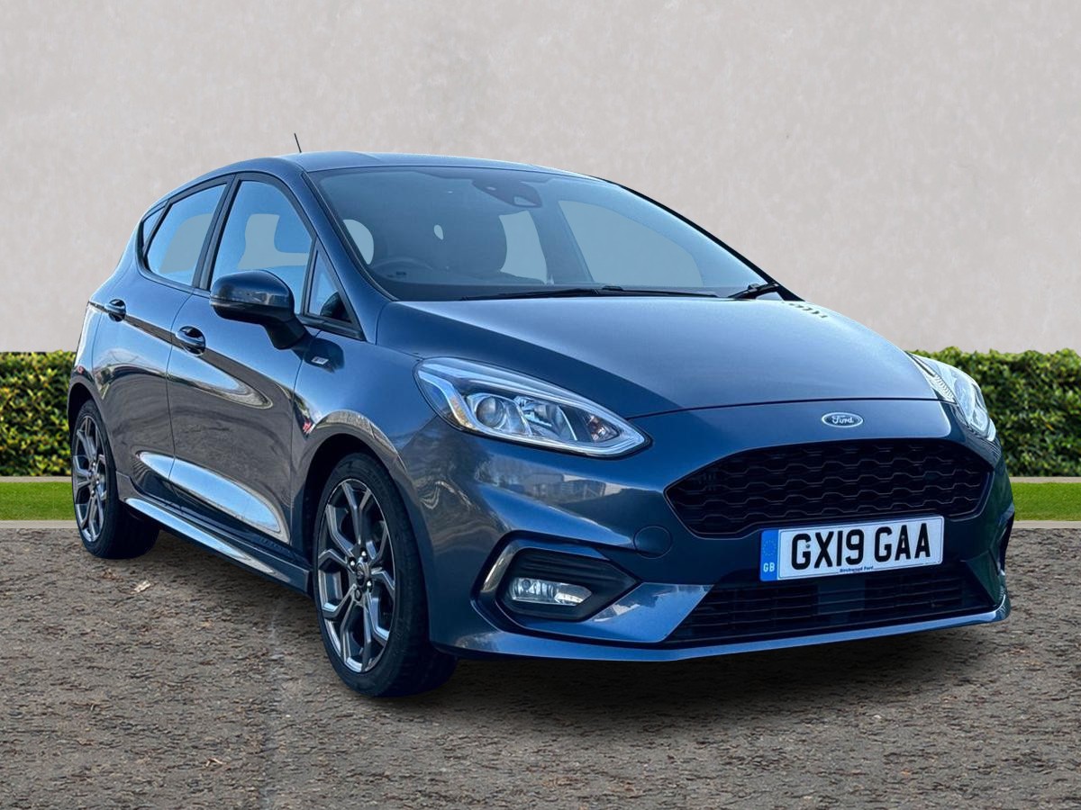 Main listing image - Ford Fiesta