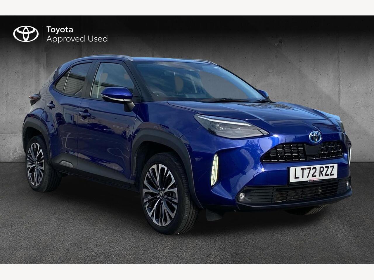 Main listing image - Toyota Yaris Cross
