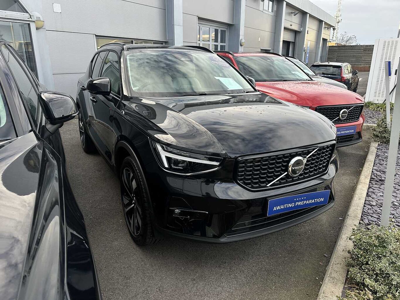 Main listing image - Volvo XC40