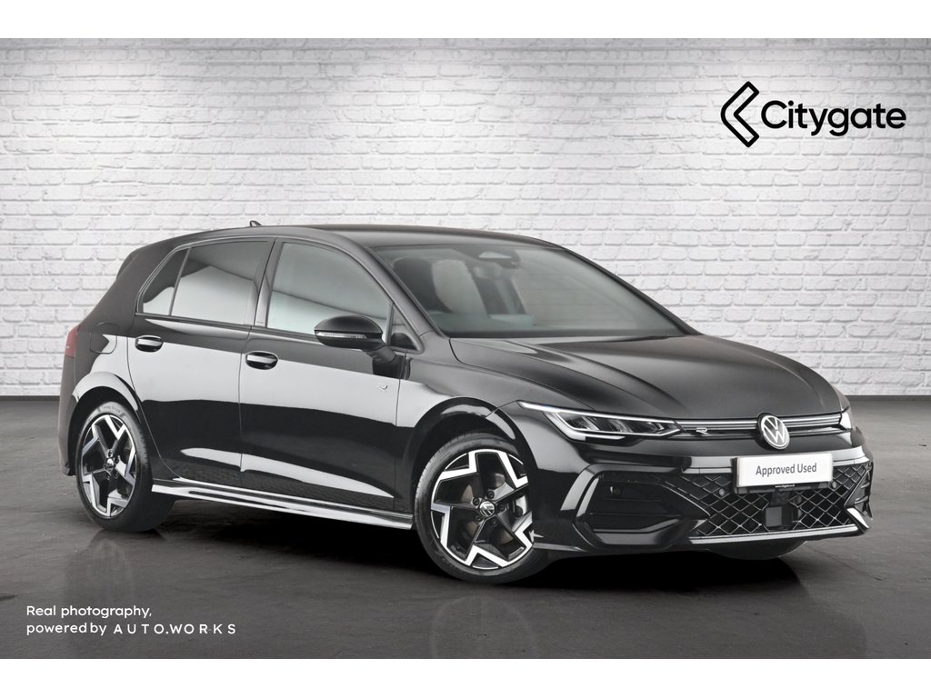 Main listing image - Volkswagen Golf