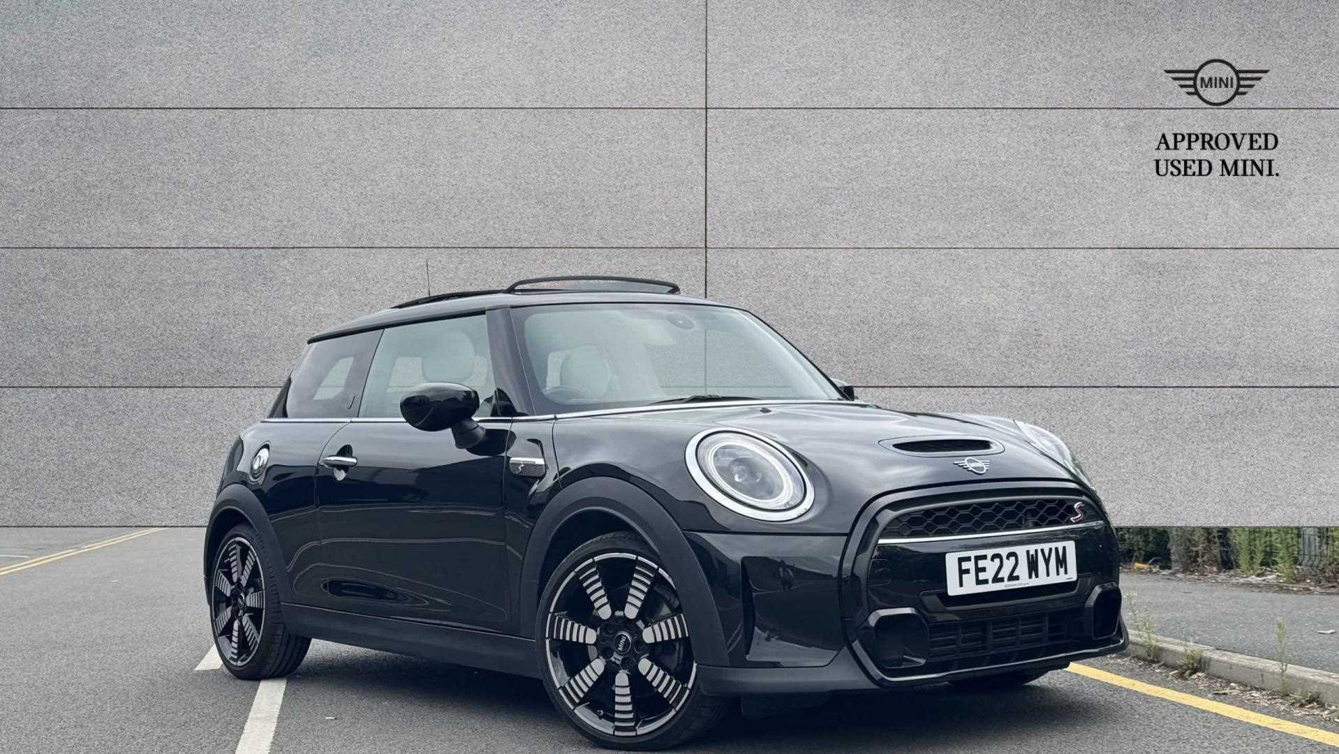Main listing image - MINI Hatchback