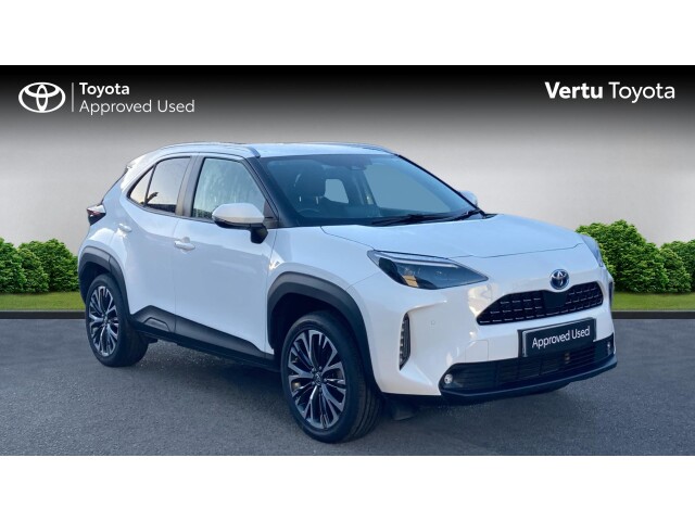 Main listing image - Toyota Yaris Cross