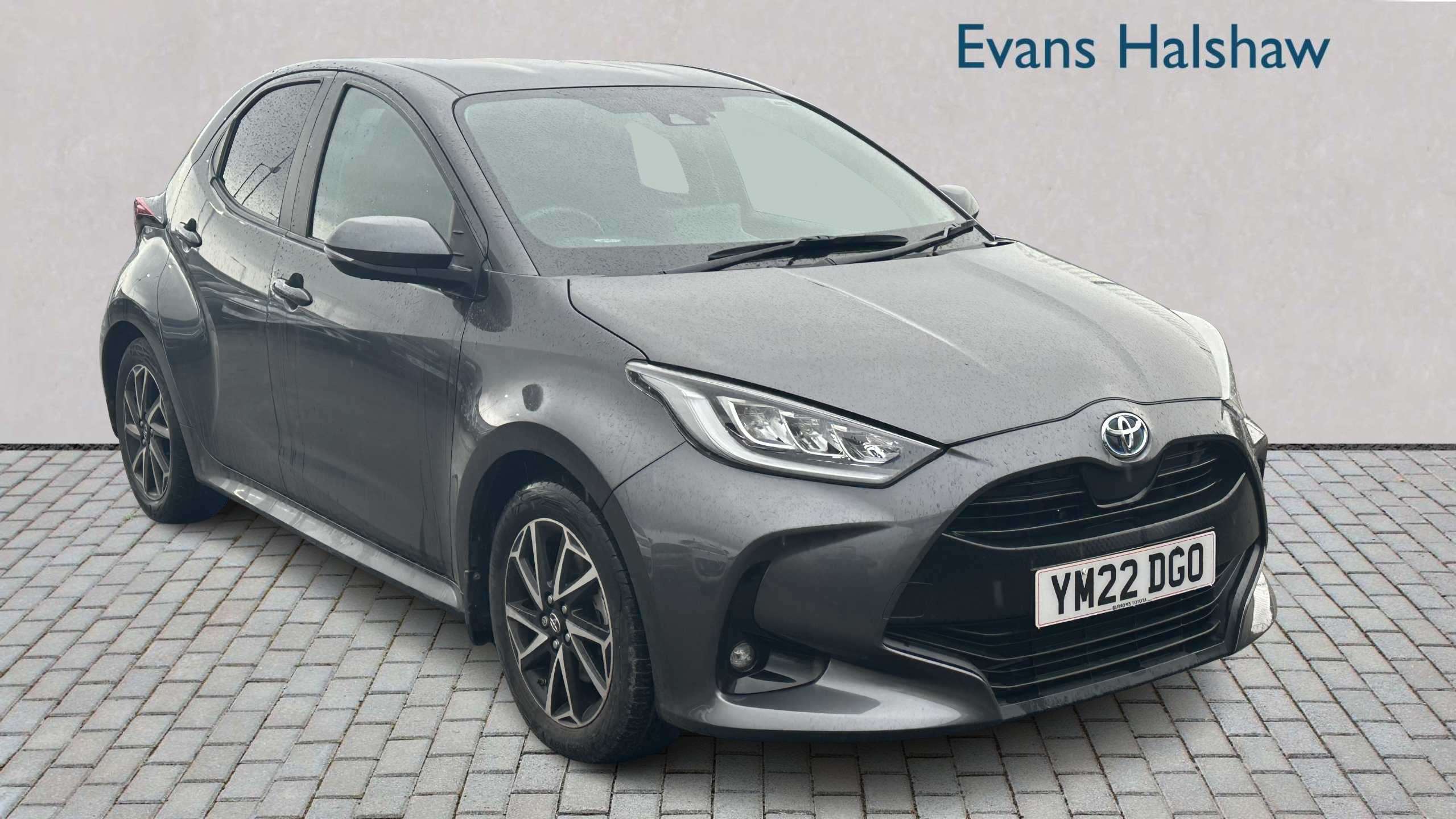 Main listing image - Toyota Yaris