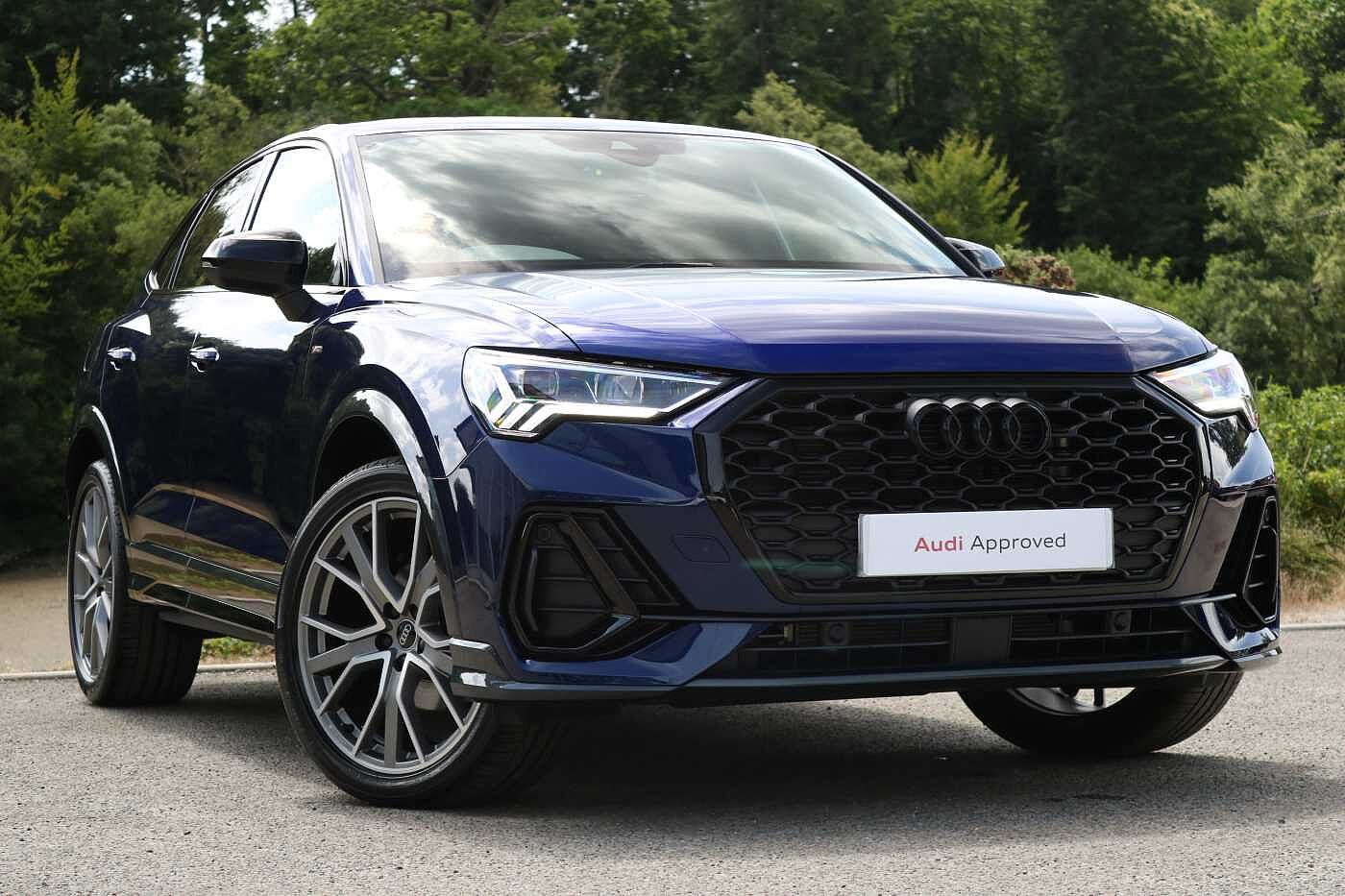 Main listing image - Audi Q3
