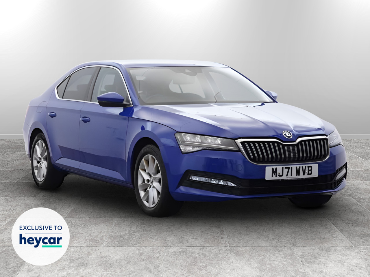 Main listing image - Skoda Superb