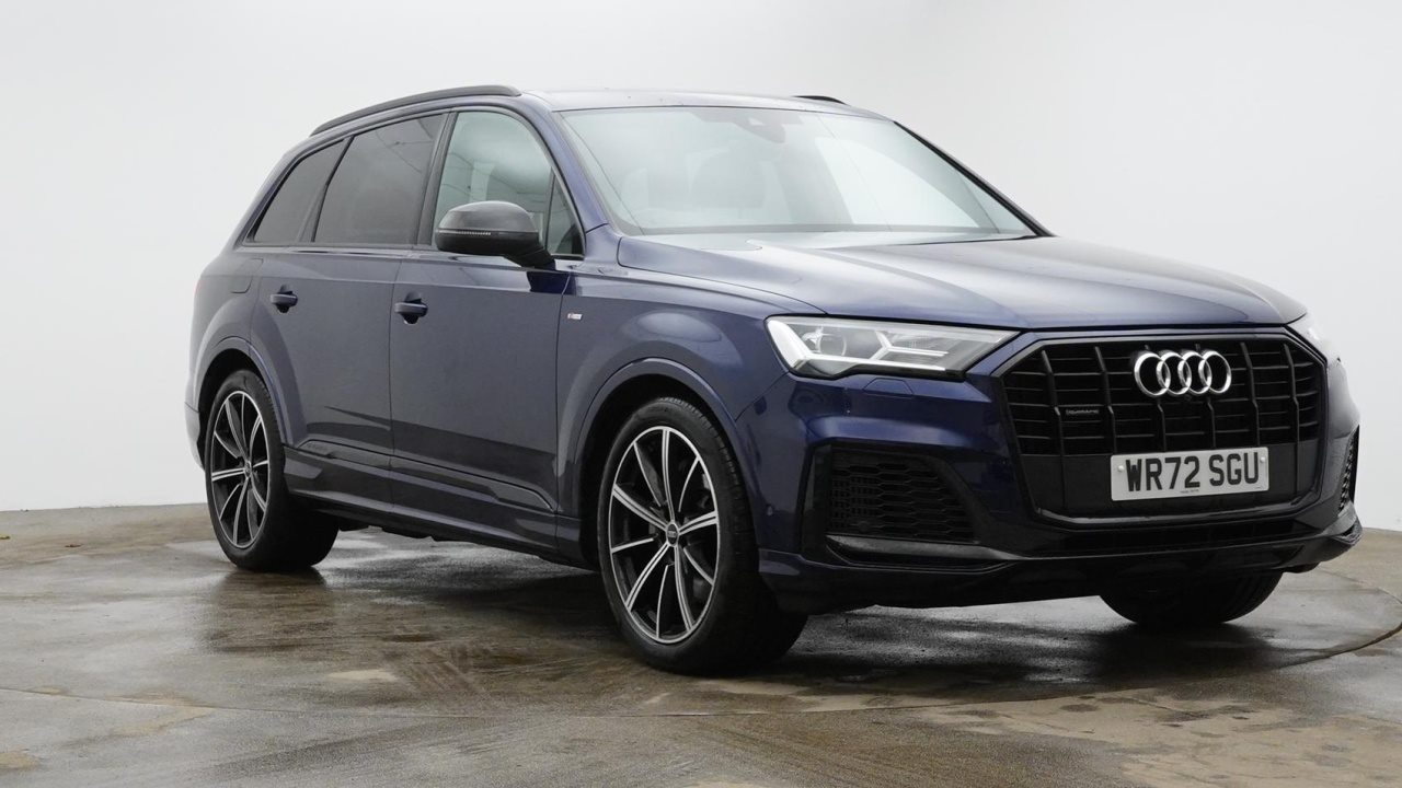 Main listing image - Audi Q7