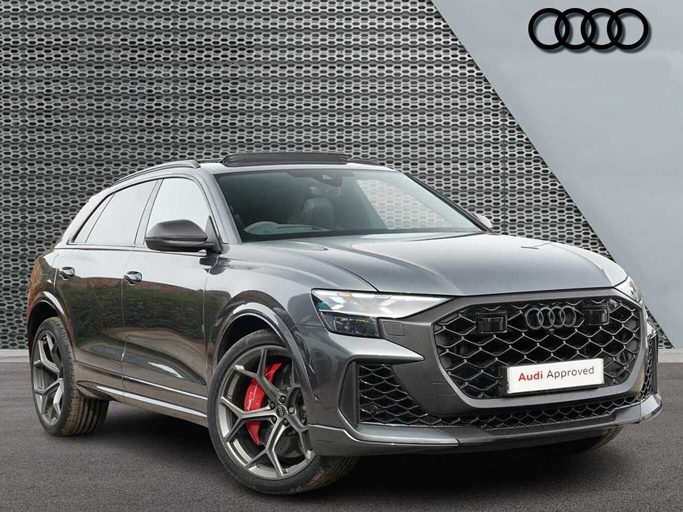 Main listing image - Audi RS Q8