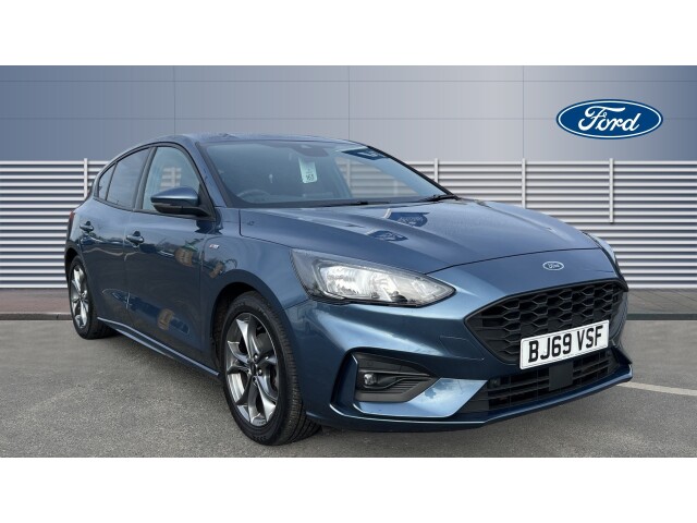 Main listing image - Ford Focus