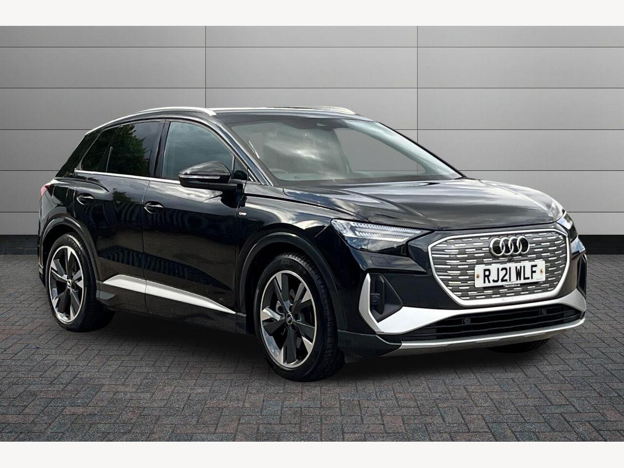 Main listing image - Audi Q4